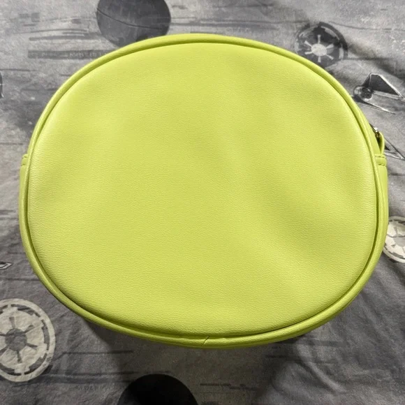 NWOT LOVE PAIN STITCHES MEANIE CROSSBODY W/SPECIAL LINER - Picture 4 of 7